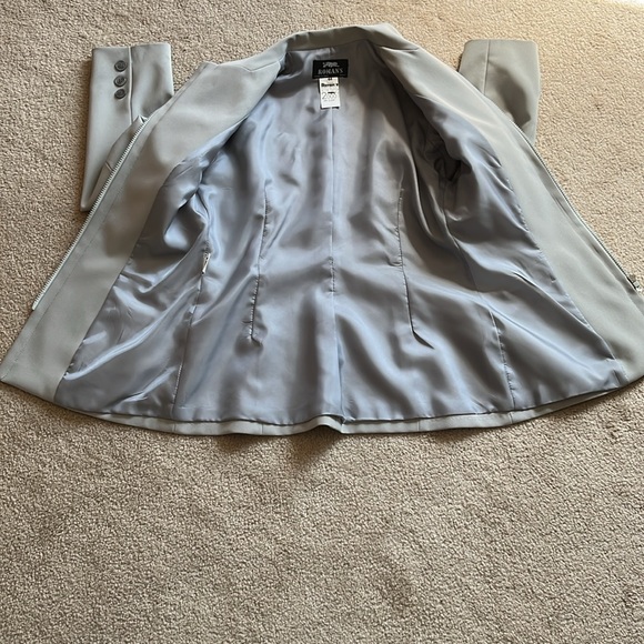 Roaman's Women's Gray Blazer - Picture 11 of 15